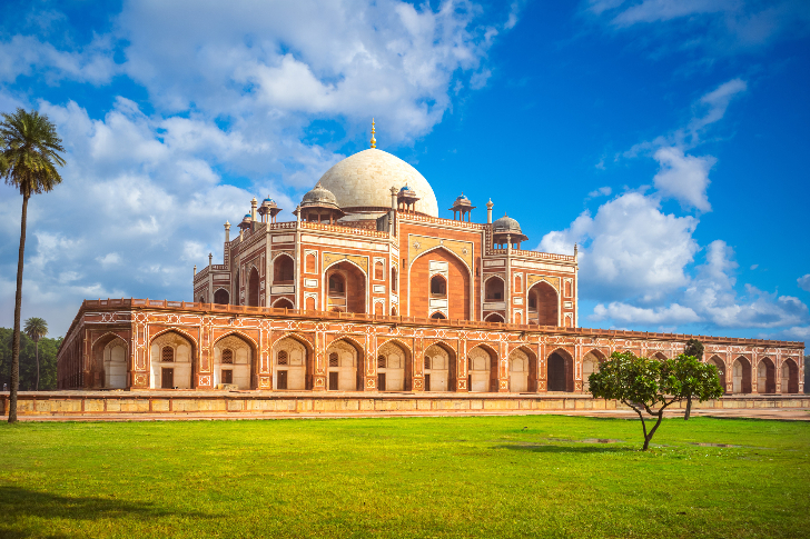 FORTS & PLACES OF INDIA インドの城跡と宮殿 FORTS & PLACES OF INDIA インドの城跡と宮殿